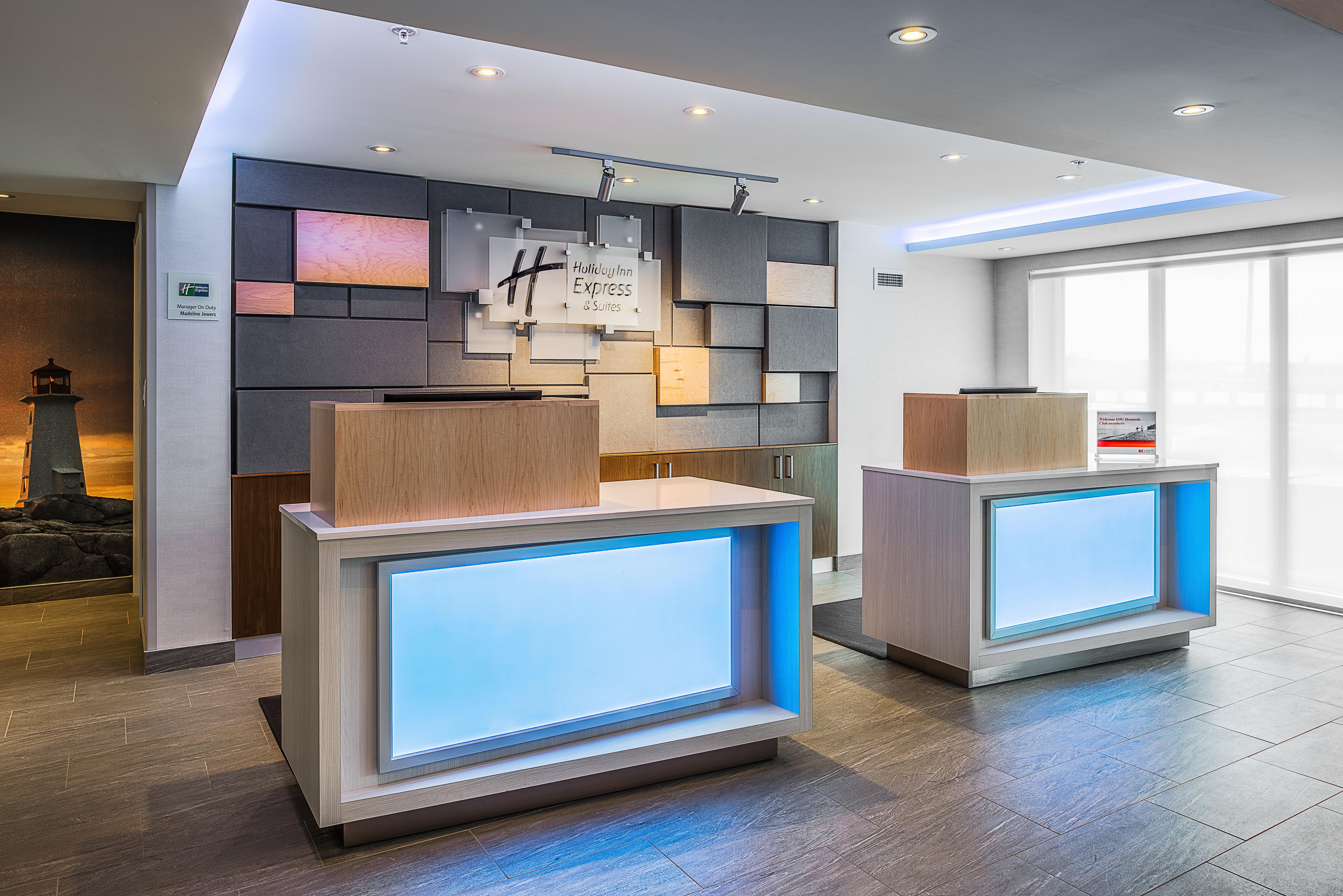 Holiday Inn Express & Suites Halifax - Bedford By Ihg Экстерьер фото