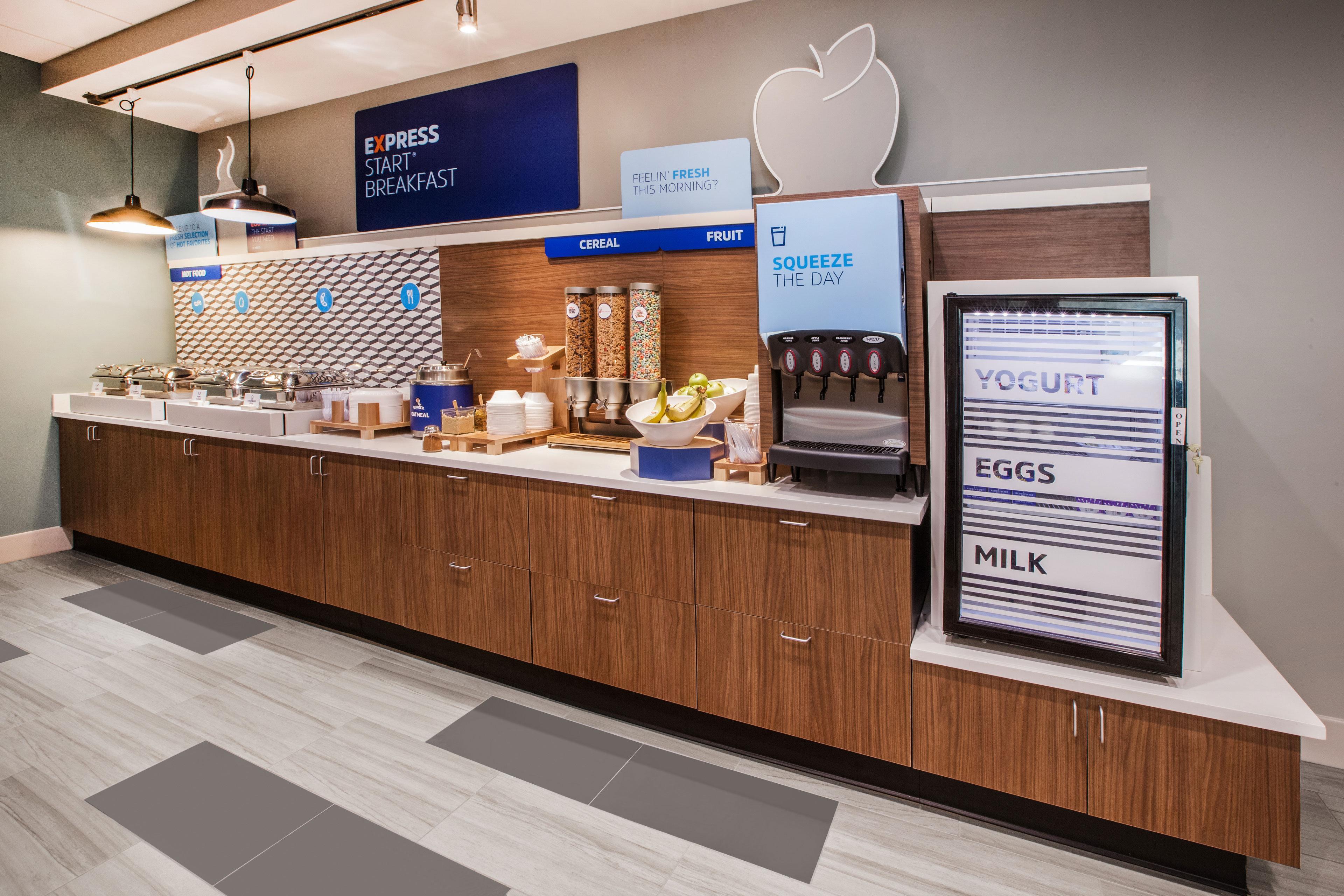 Holiday Inn Express & Suites Halifax - Bedford By Ihg Экстерьер фото