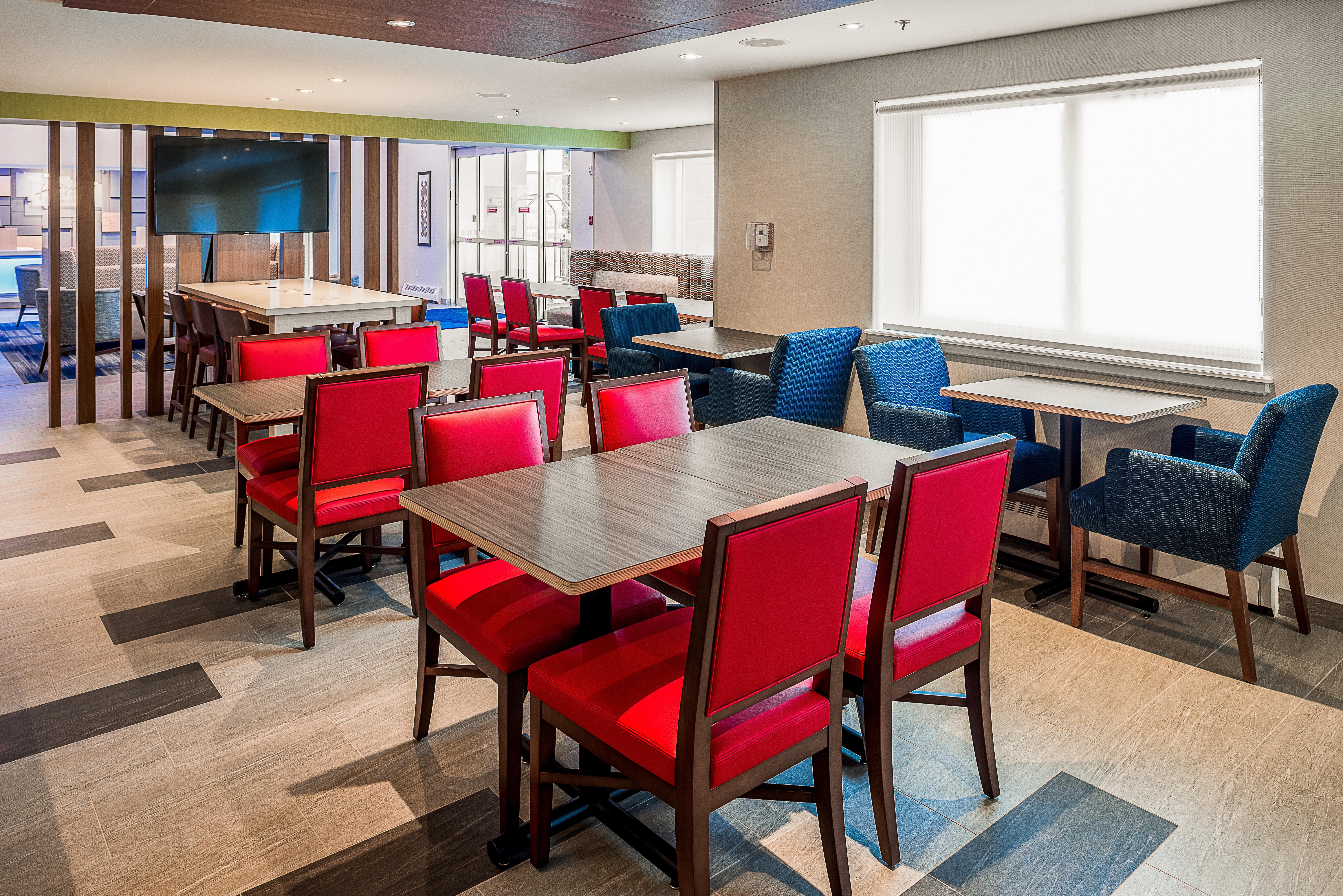 Holiday Inn Express & Suites Halifax - Bedford By Ihg Экстерьер фото