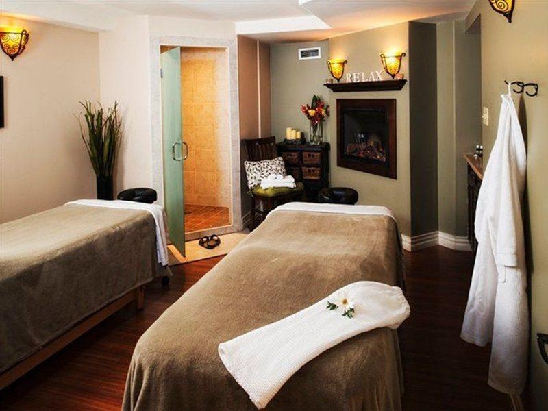 Holiday Inn Express & Suites Halifax - Bedford By Ihg Экстерьер фото