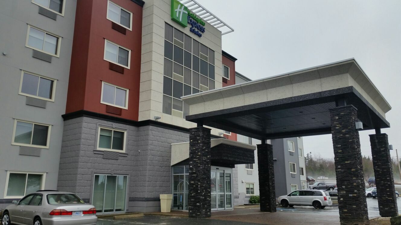 Holiday Inn Express & Suites Halifax - Bedford By Ihg Экстерьер фото